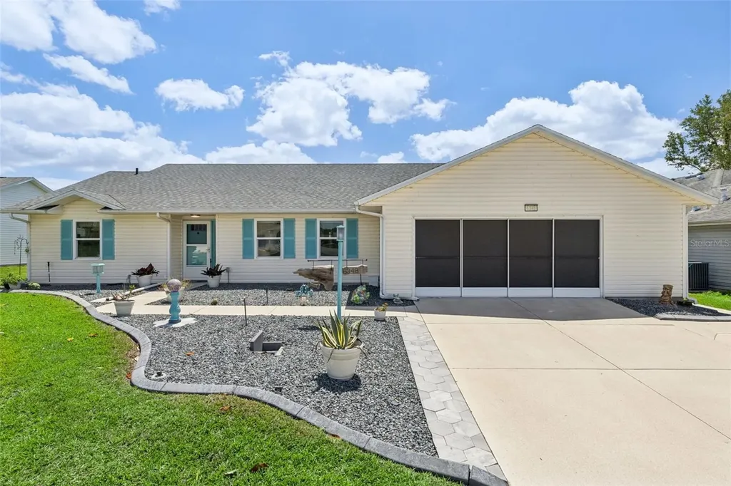6348 Highland Lakes Boulevard Leesburg FL 34748