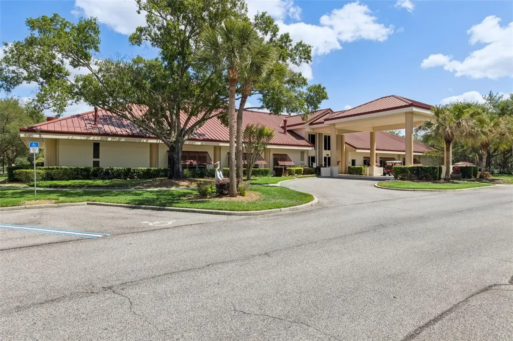6348 Highland Lakes Boulevard Leesburg FL 34748