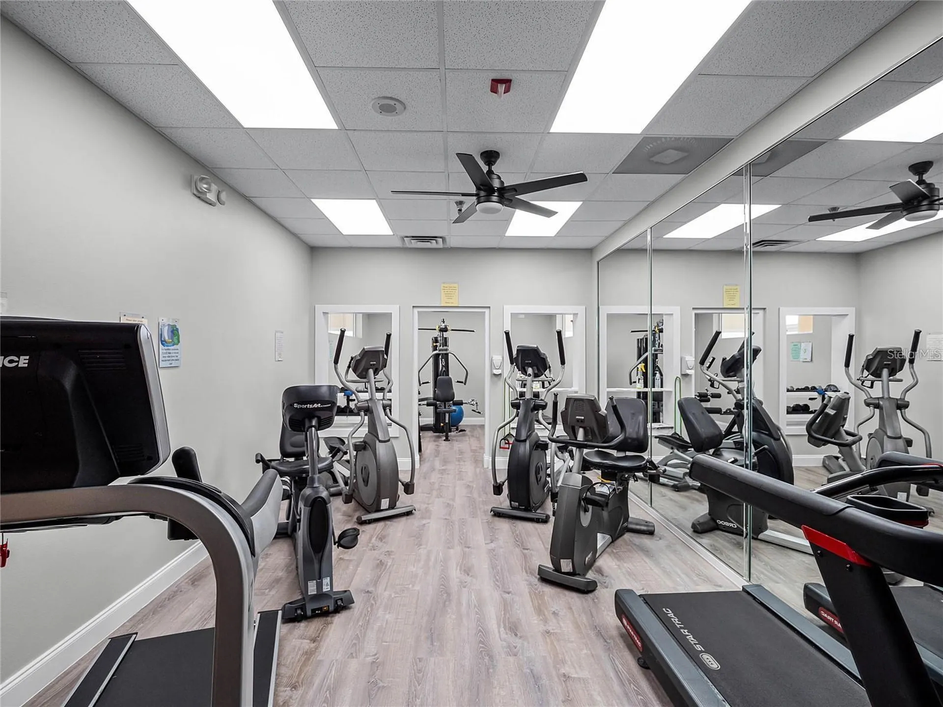 6348 Highland Lakes Boulevard Leesburg FL 34748