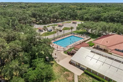 6348 Highland Lakes Boulevard Leesburg FL 34748