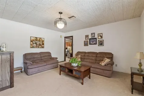 150 E State Road 46 Geneva FL 32732