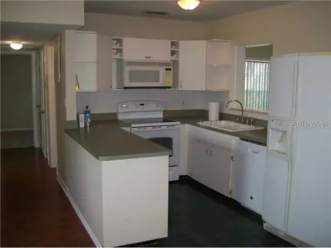 3208 W Pearl Avenue Tampa FL 33611