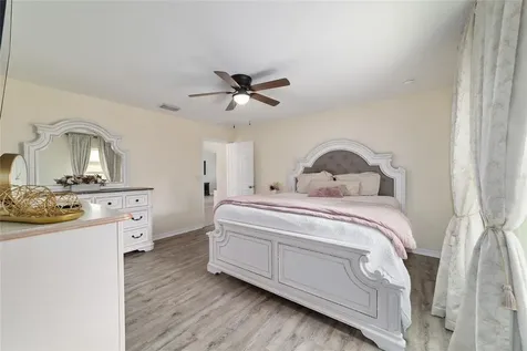 5673 NW 57th Place Ocala FL 34482
