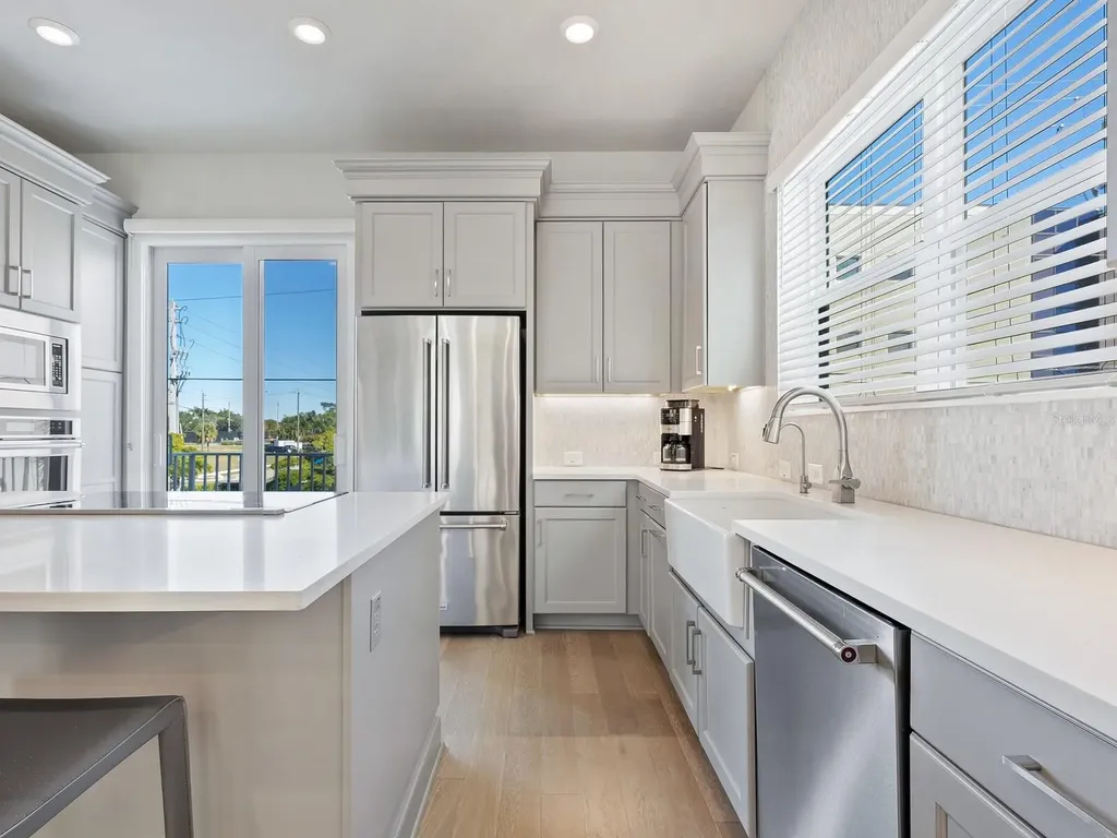 508 Laurel Park Drive Sarasota FL 34236