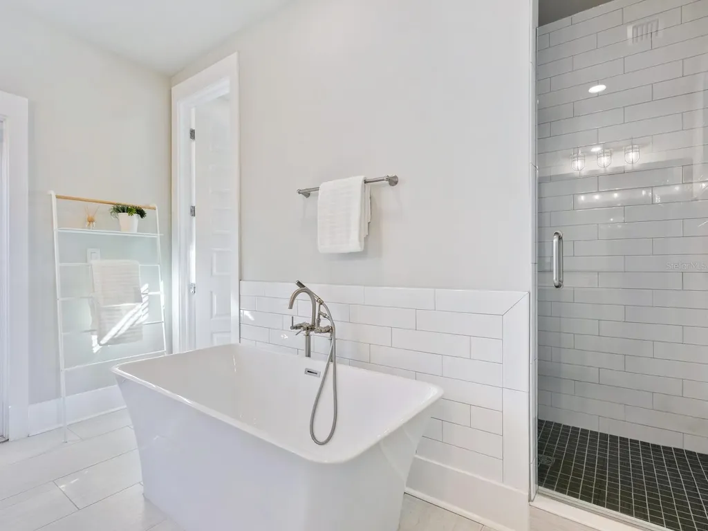 508 Laurel Park Drive Sarasota FL 34236