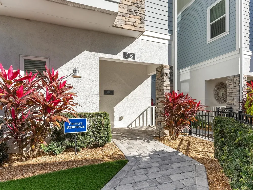 508 Laurel Park Drive Sarasota FL 34236