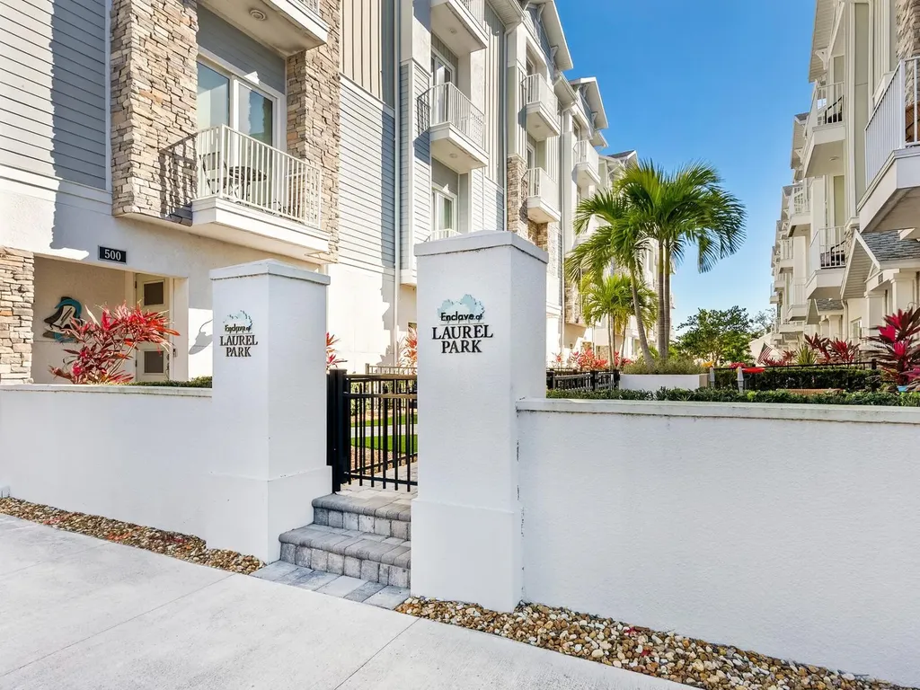 508 Laurel Park Drive Sarasota FL 34236