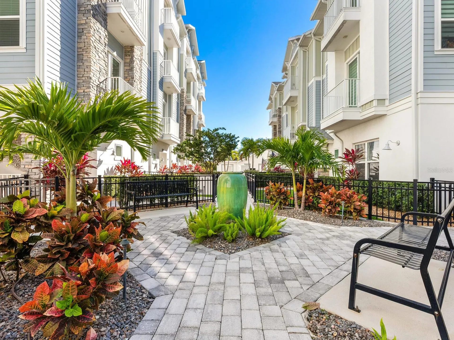 508 Laurel Park Drive Sarasota FL 34236