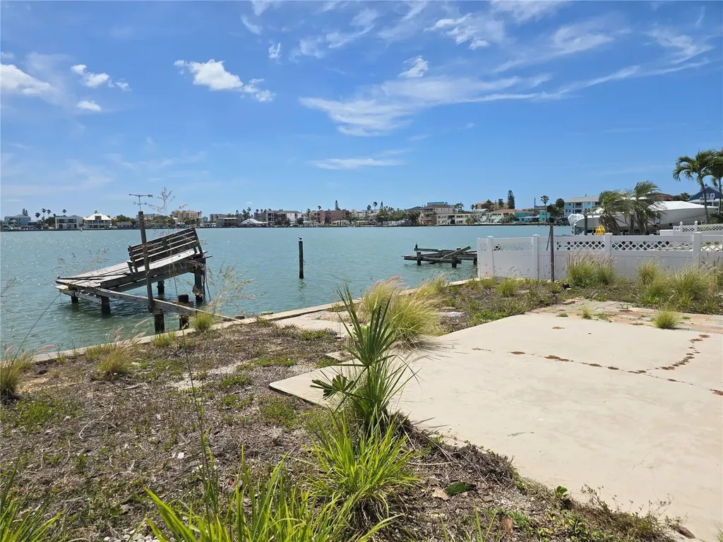 249 144th Avenue Madeira Beach FL 33708