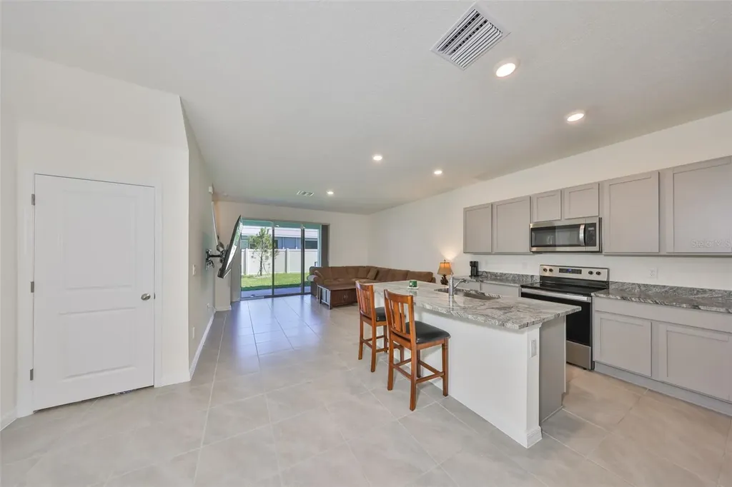 1504 Colt Creek Place Wesley Chapel FL 33543