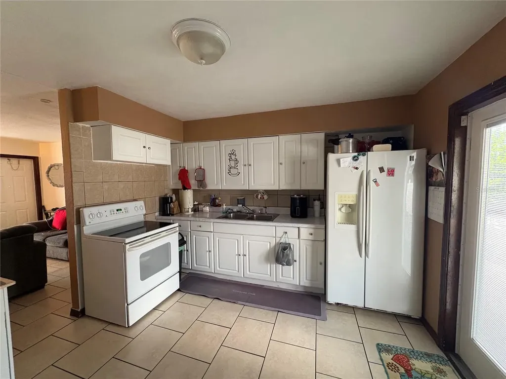 7030 24th Avenue S Tampa FL 33619
