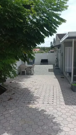 7030 24th Avenue S Tampa FL 33619