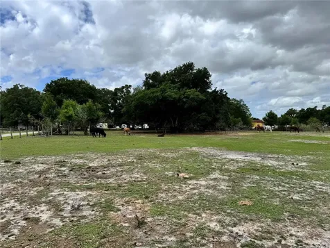 1804 Zipperer Road Bradenton FL 34212