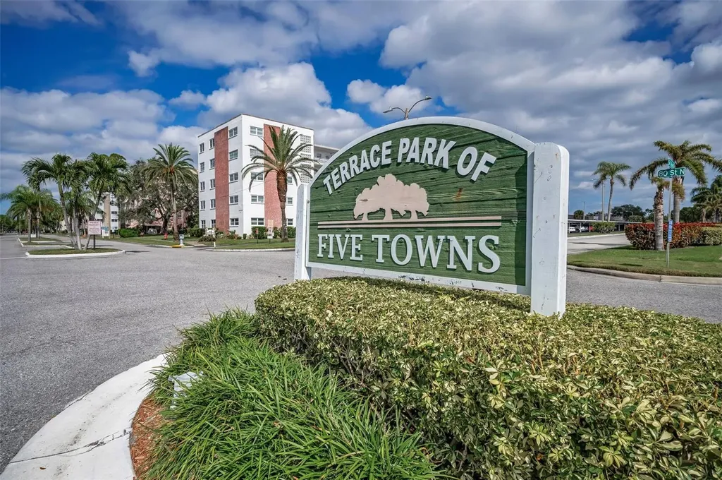 5969 Terrace Park Drive N St Petersburg FL 33709