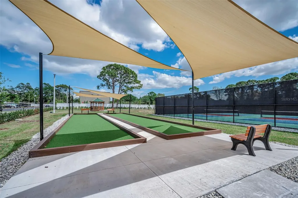 5969 Terrace Park Drive N St Petersburg FL 33709