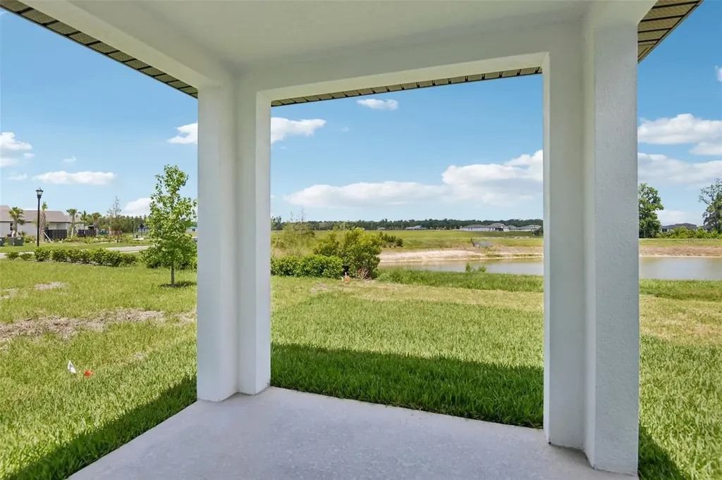 1631 Coolridge Place Zephyrhills FL 33541