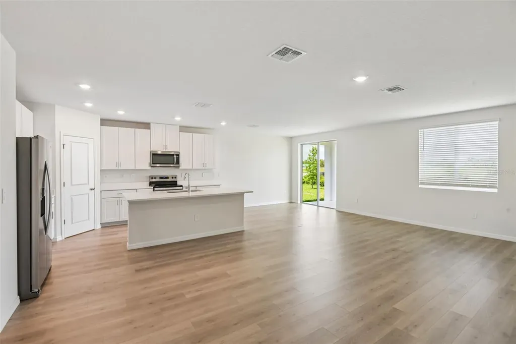 1631 Coolridge Place Zephyrhills FL 33541