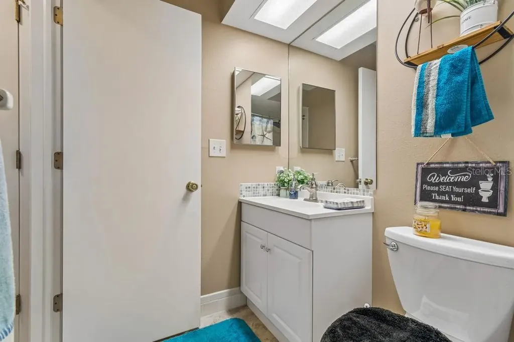 4753 Sunny Loop Holiday FL 34690