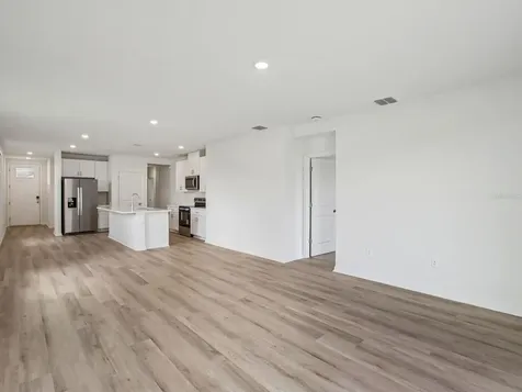 1439 Brekey Way Zephyrhills FL 33541
