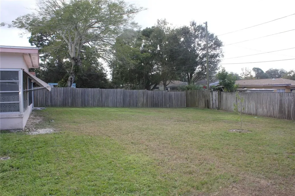 2025 Pine Ridge Drive Clearwater FL 33763