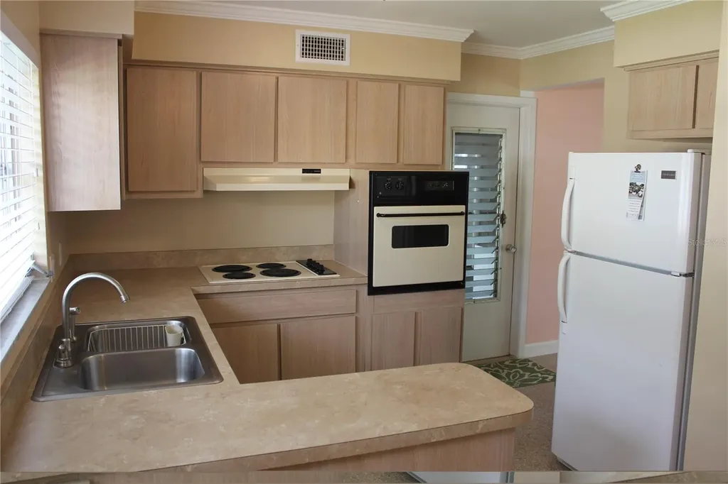 2025 Pine Ridge Drive Clearwater FL 33763