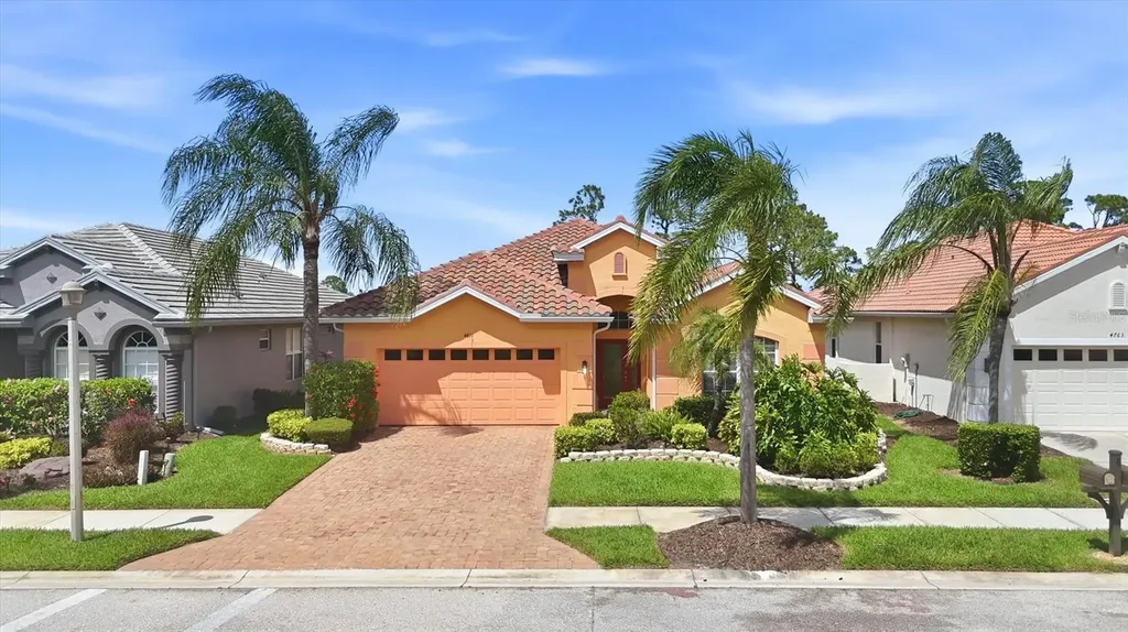 4811 Blue Heron Circle North Port FL 34287