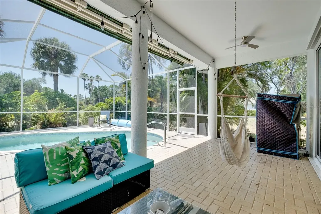360 Cedarbrook Court Venice FL 34292