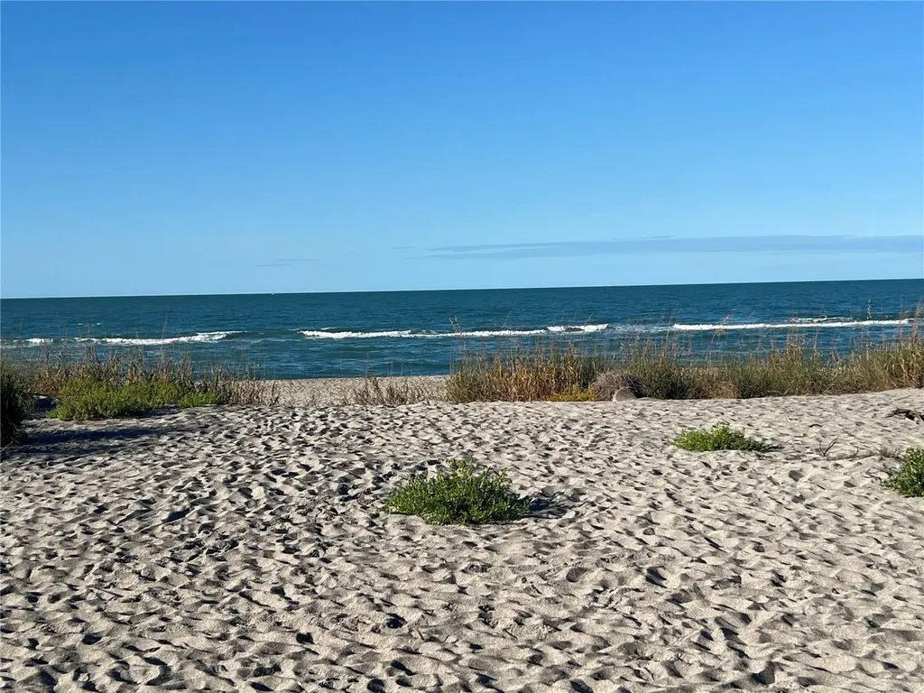 360 Cedarbrook Court Venice FL 34292