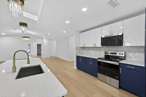 8169 Berkeley Manor Boulevard Spring Hill FL 34606