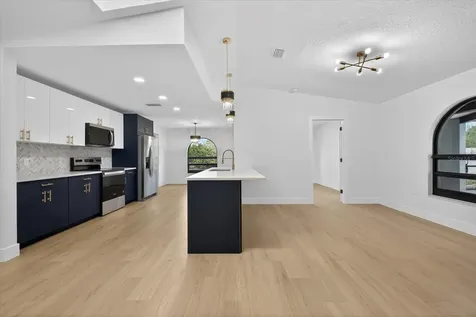 8169 Berkeley Manor Boulevard Spring Hill FL 34606