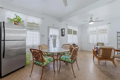 Bayamon PR 00956