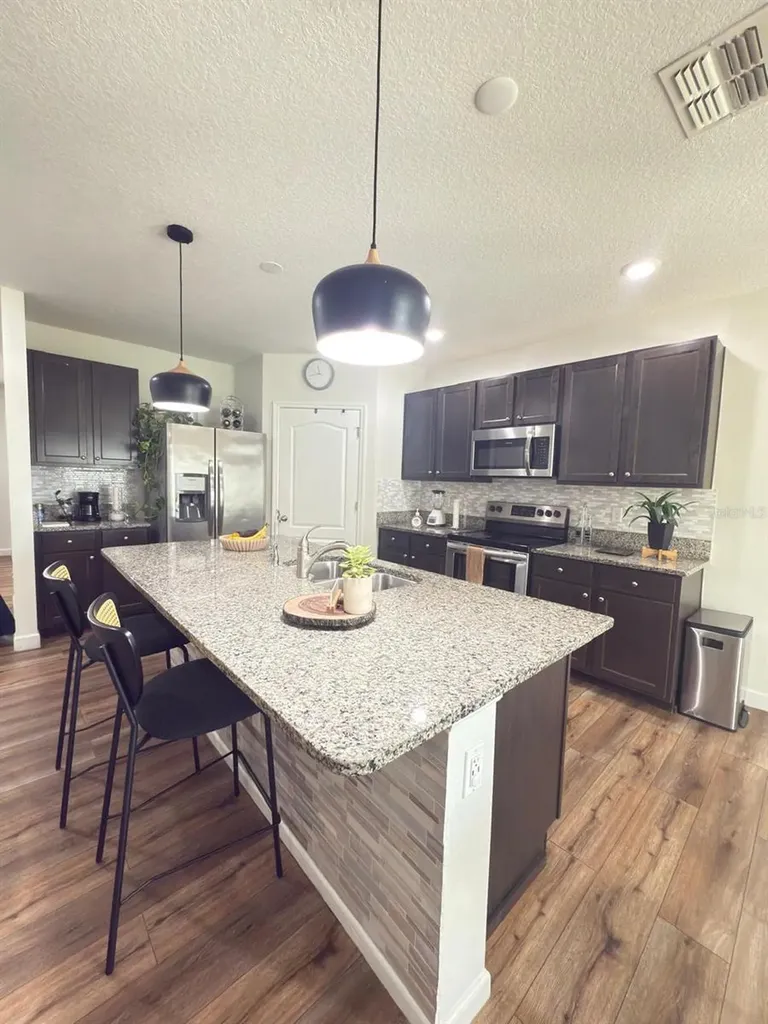 9016 Pyrus Street Kissimmee FL 34747