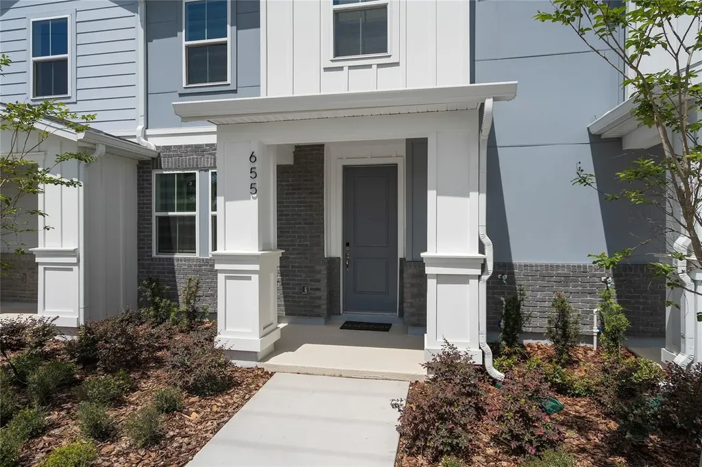 655 Clark Street Oviedo FL 32765