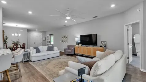 1101 Montgomery Lane Polk City FL 33868