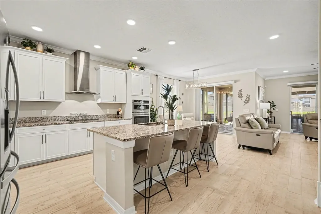 4902 Eagle Rock Drive Wimauma FL 33598