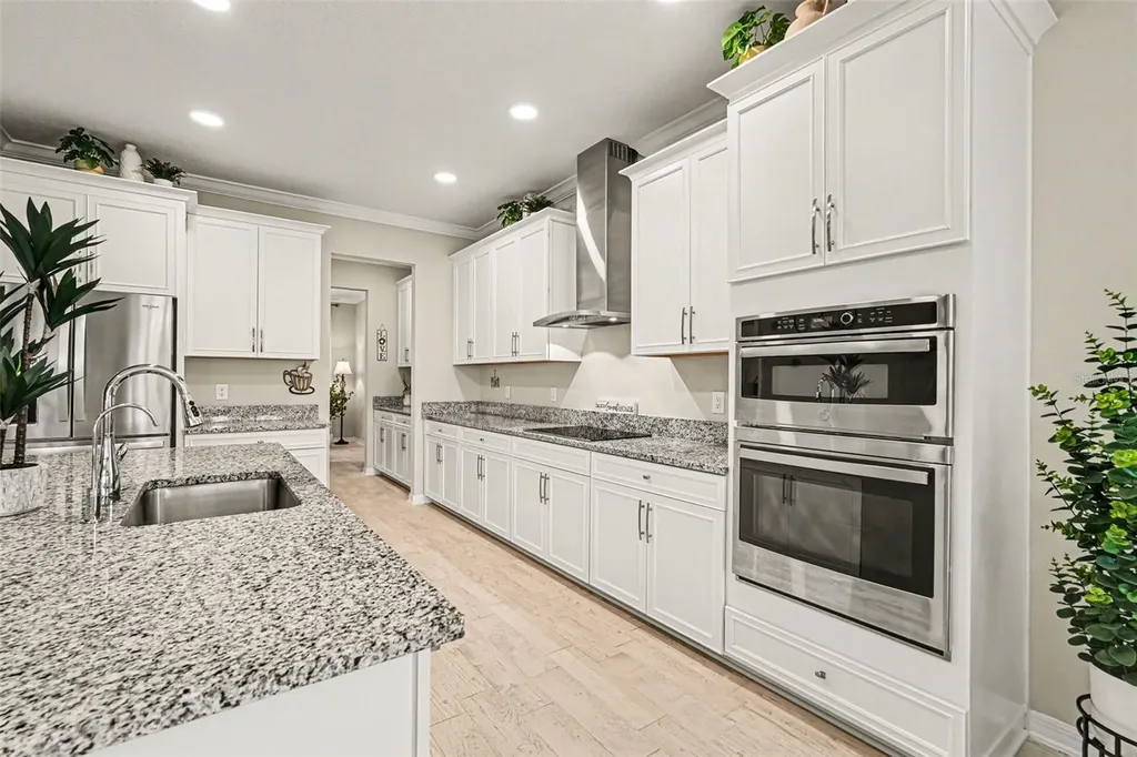 4902 Eagle Rock Drive Wimauma FL 33598