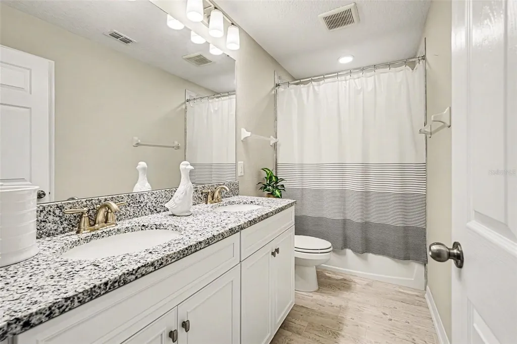 4902 Eagle Rock Drive Wimauma FL 33598