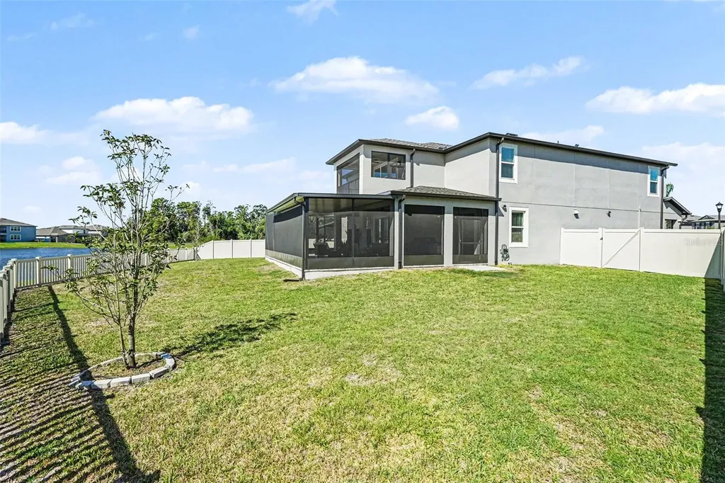 4902 Eagle Rock Drive Wimauma FL 33598