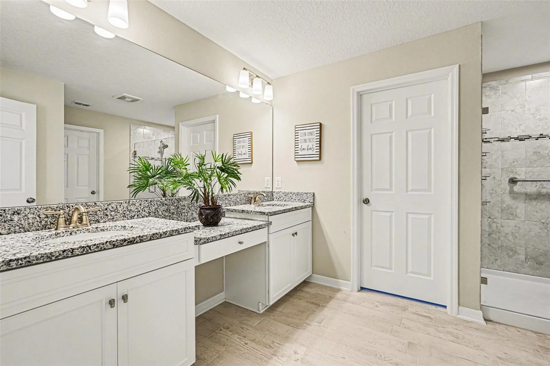4902 Eagle Rock Drive Wimauma FL 33598