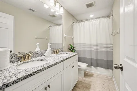 4902 Eagle Rock Drive Wimauma FL 33598