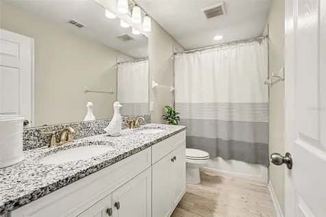 4902 Eagle Rock Drive Wimauma FL 33598