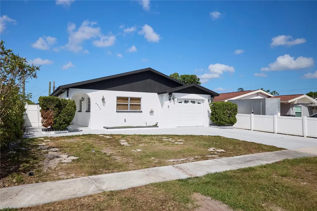 6804 N Hubert Avenue Tampa FL 33614