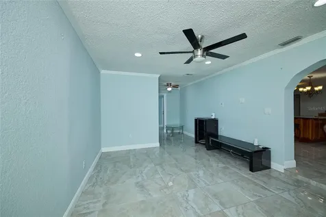 6804 N Hubert Avenue Tampa FL 33614