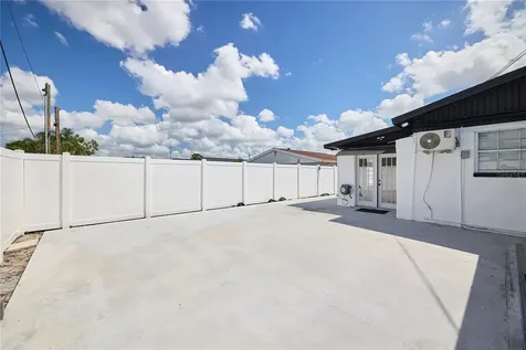 6804 N Hubert Avenue Tampa FL 33614