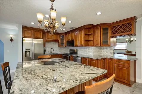 6804 N Hubert Avenue Tampa FL 33614
