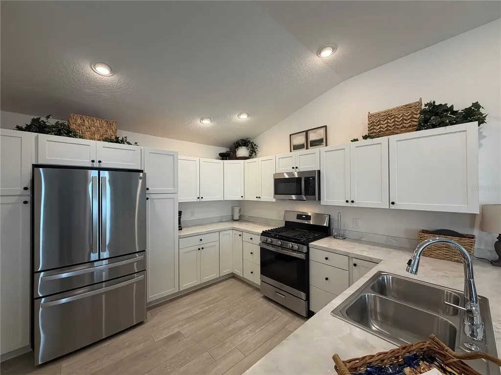 1557 Ferry Place The Villages FL 34762