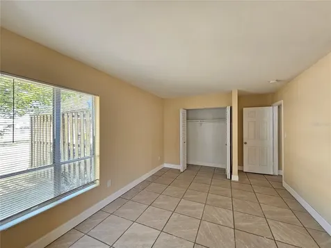 7601 Paula Drive Tampa FL 33615