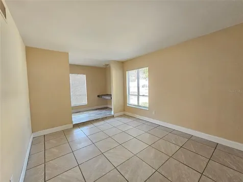 7601 Paula Drive Tampa FL 33615