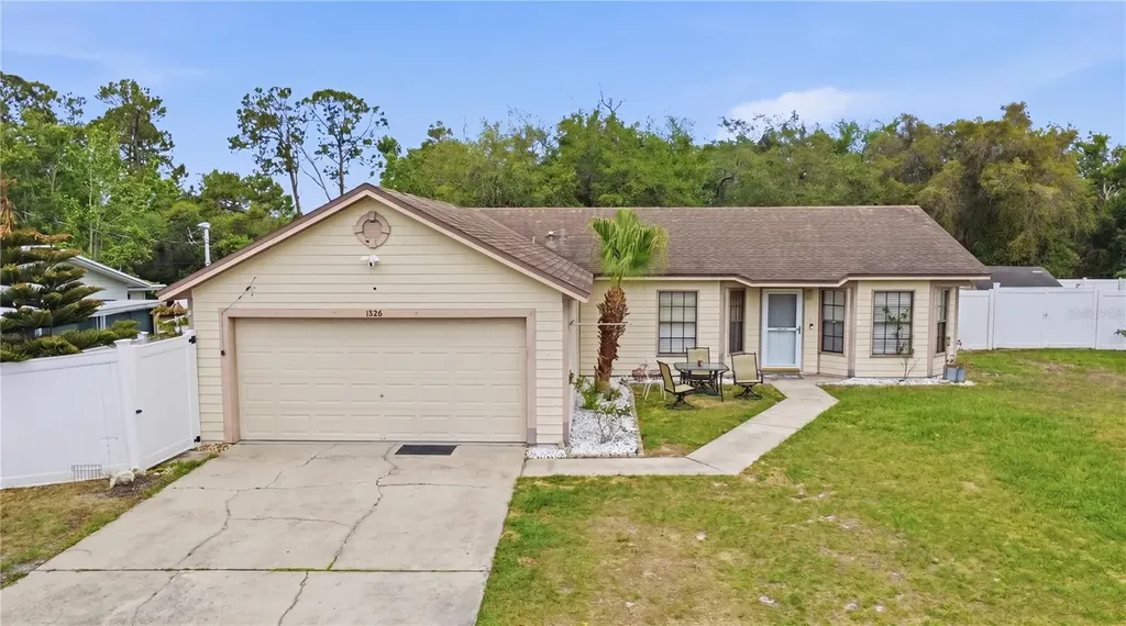 1326 Ferendina Drive Deltona FL 32725