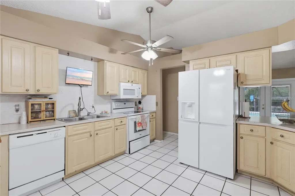 1326 Ferendina Drive Deltona FL 32725